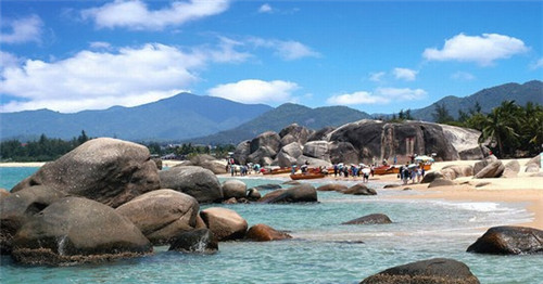 丁杨社区哪个饭店好吃（丁杨社区哪个饭店好吃又实惠）